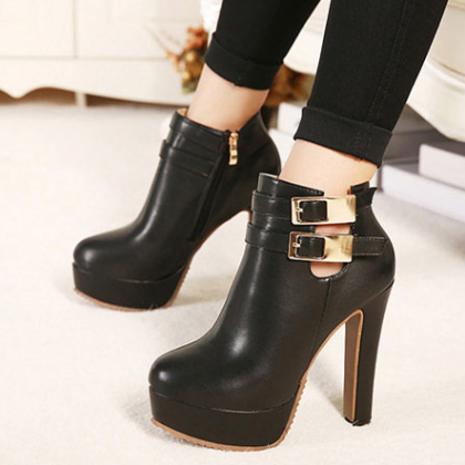 black buckle heel boots