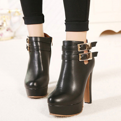 black buckle heel boots